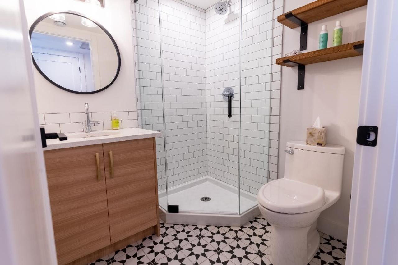 Basecamp Suites キャンモア エクステリア 写真